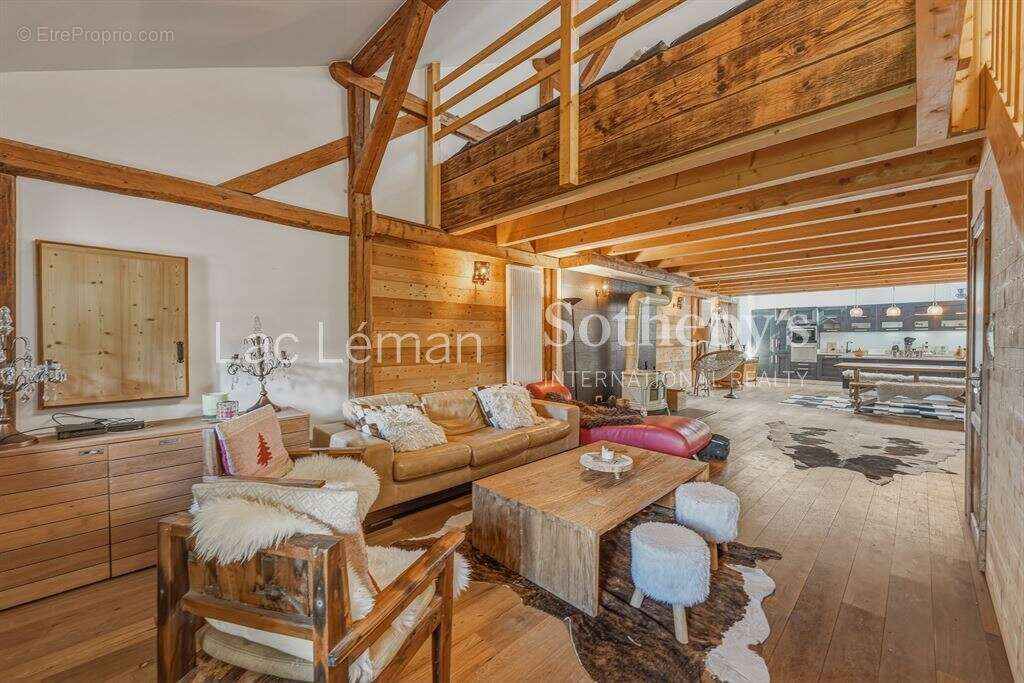 Appartement à HABERE-LULLIN