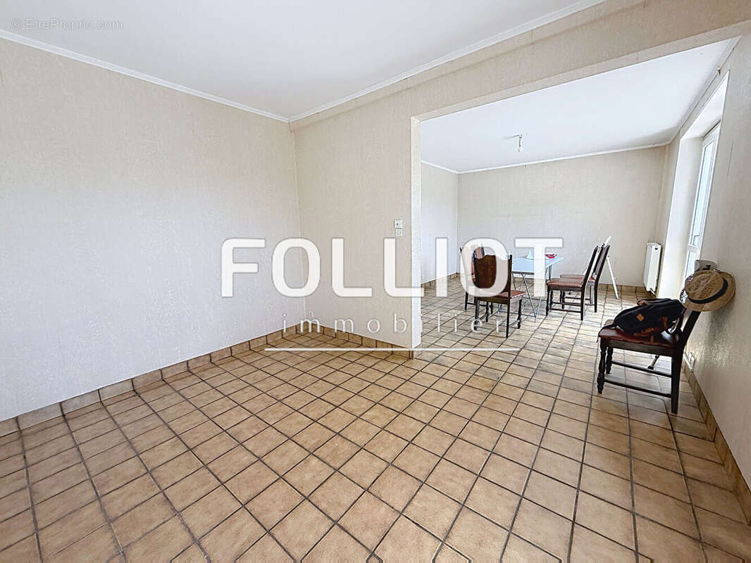 Maison 5 pièces à vendre à Saint-Lô - Quartier Est - photo 4