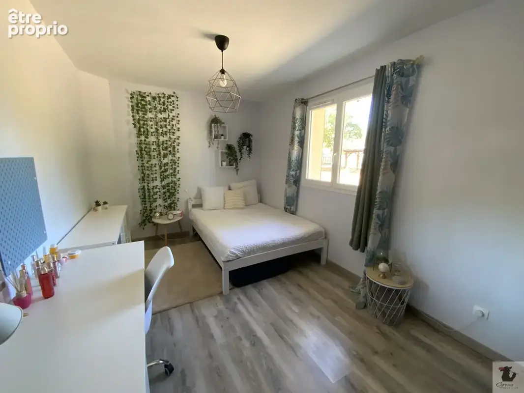 Maison de plain pied 4 chambres - Parc arboré 3175 m2 clos - SECTEUR LA FORCE - photo 10