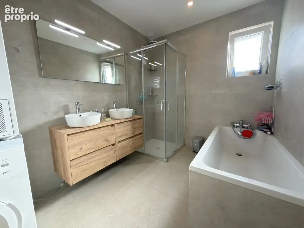 Maison moderne de 135 m2 - 5 pieces - photo 8
