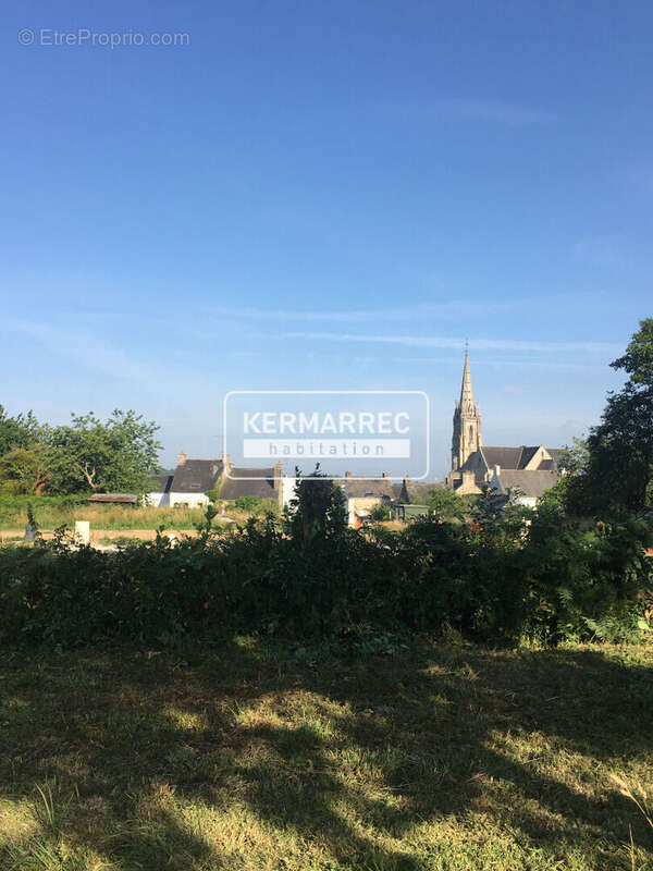 ELVEN Coeur de bourg, terrain constructible viabilisé de 778 m² - photo 4