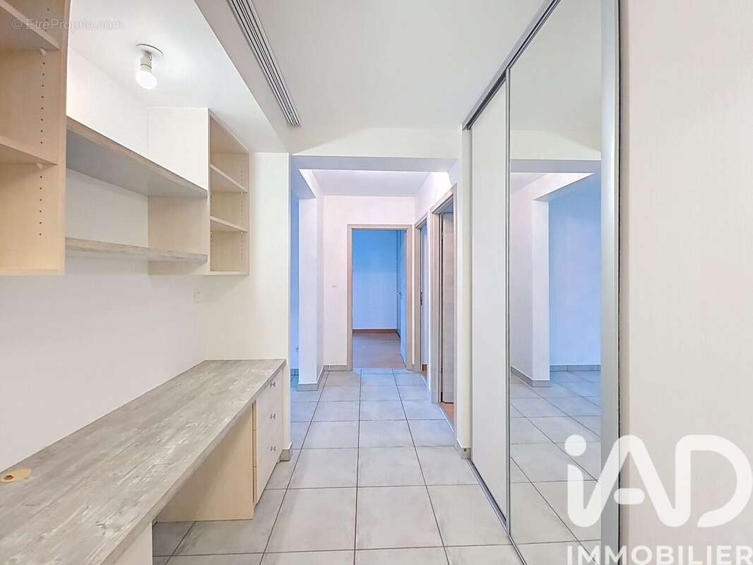 Photo 9 - Appartement à LA ROCHE-SUR-FORON