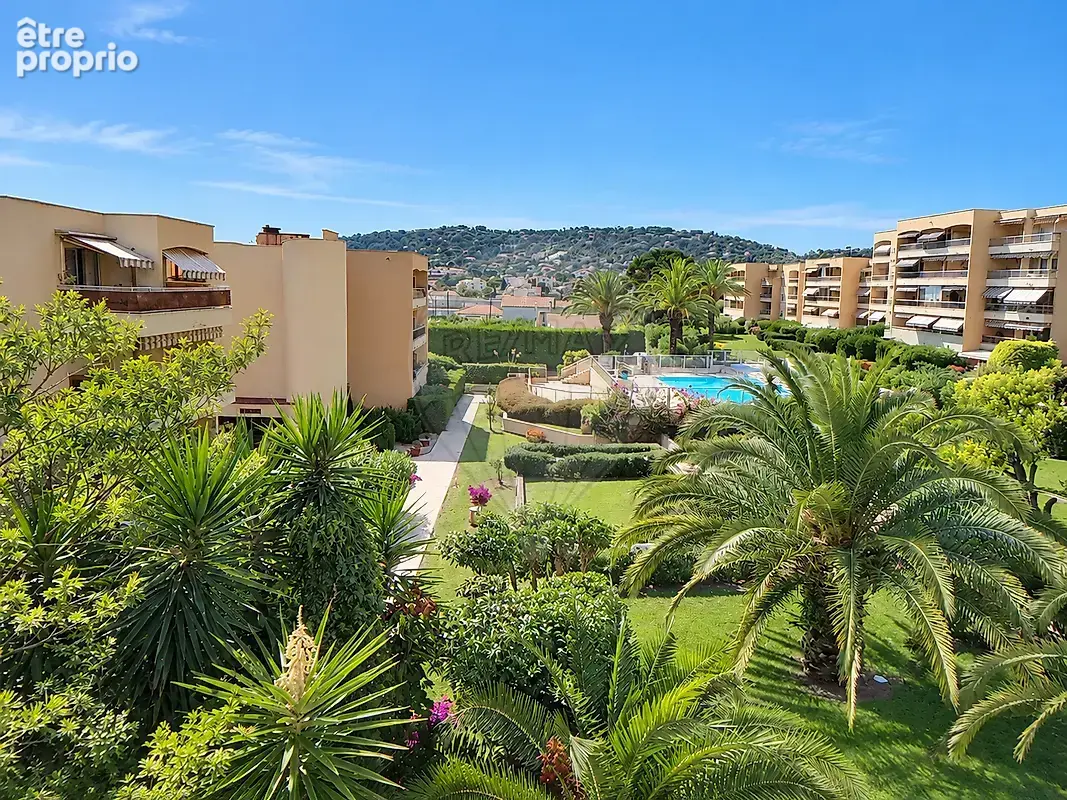Photo Appartement à Vallauris au prix de 299 000€