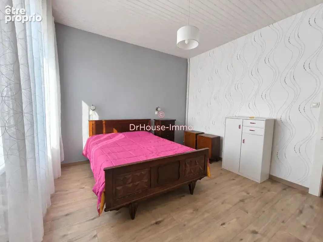Maison 5 pièces 115 m² à vendre à L'isle-Sur-Le-Doubs (25250) - photo 5