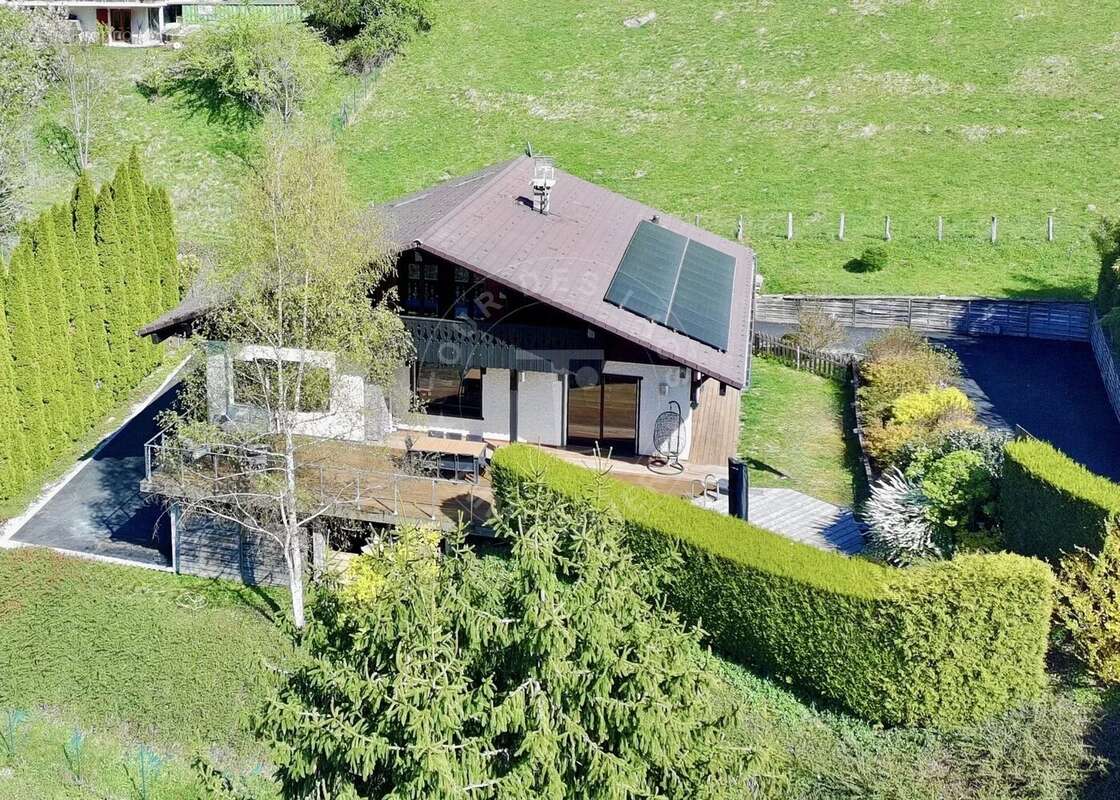 Maison à THONES