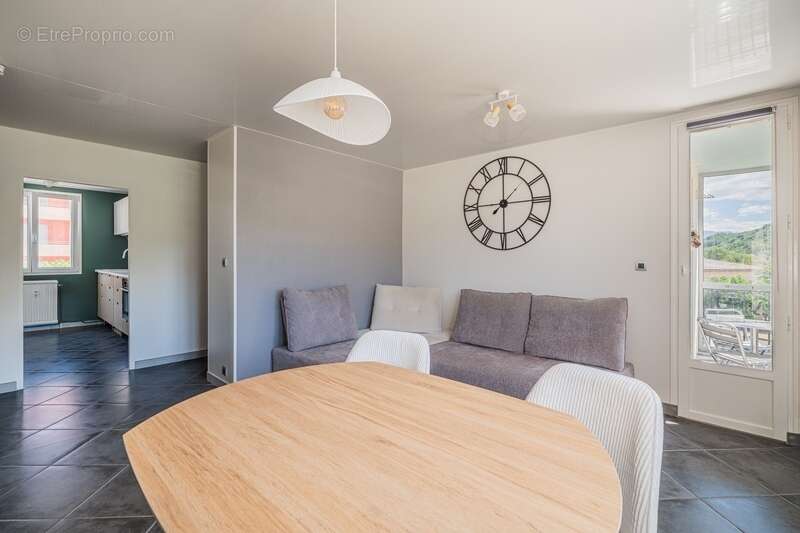 Appartement à vendre 3 pièces RENAGE (38) - photo 4