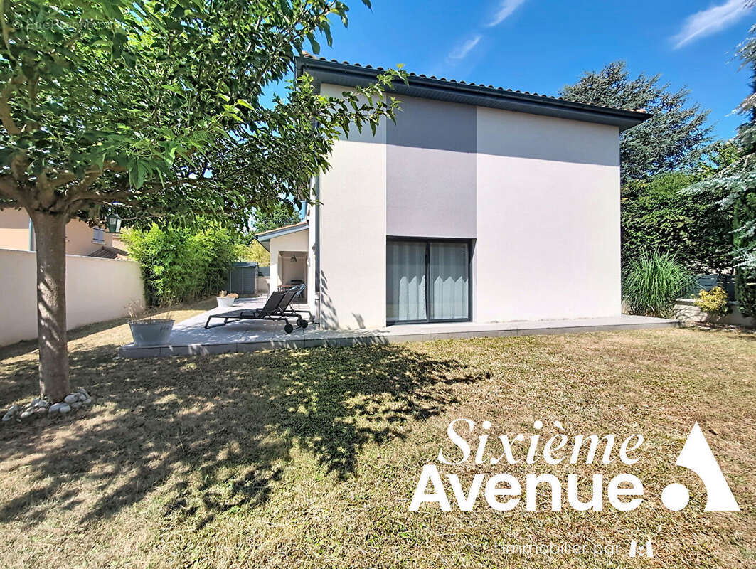 Maison à Solaize 7 pièces, 5 chambres, 165 m² - photo 3