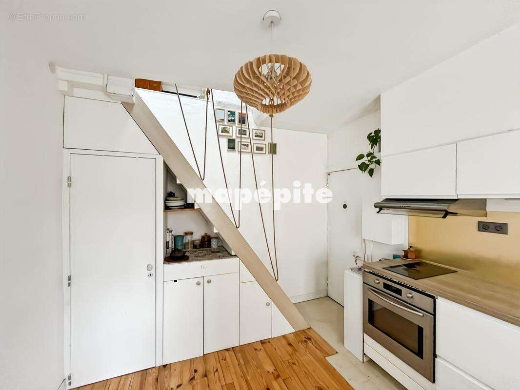 Appartement à PARIS-11E