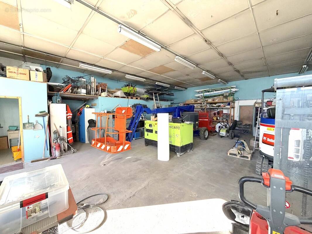 Commerce à SAINT-JEAN-DE-MAURIENNE