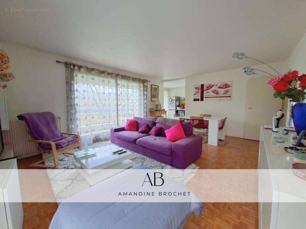 Appartement à BOUGIVAL