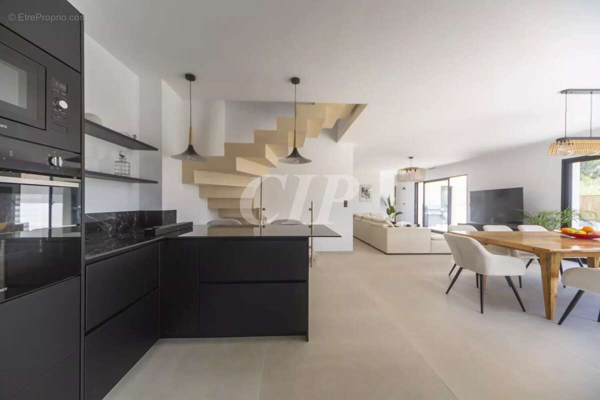 Maison à AIX-EN-PROVENCE