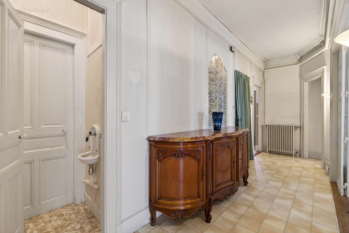Appartement à AIX-LES-BAINS