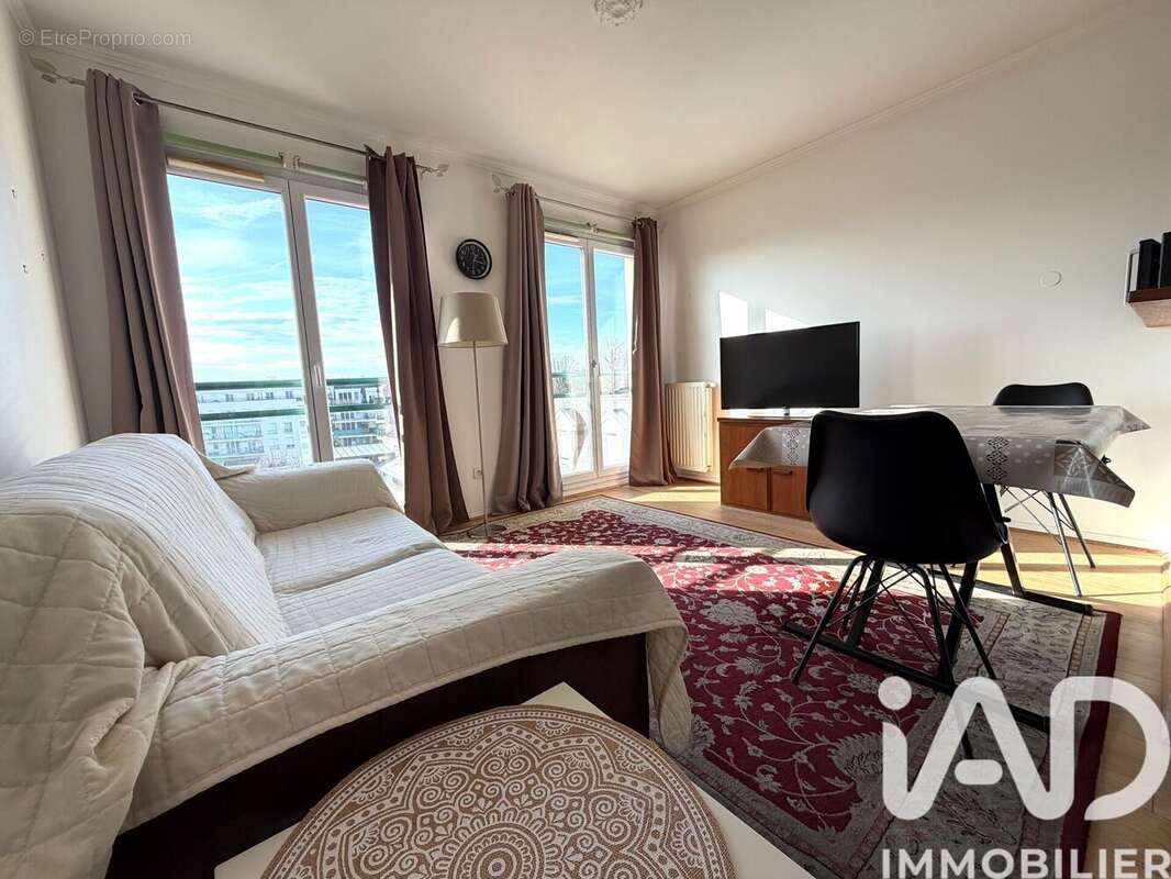 Photo 3 - Appartement à CORBEIL-ESSONNES