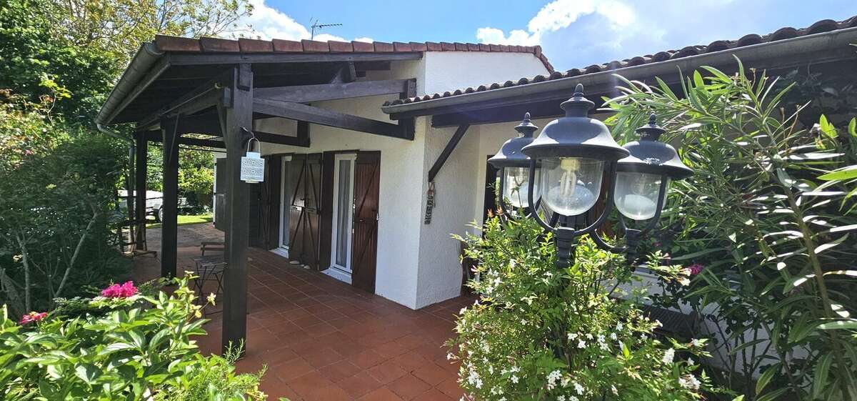 Maison à ESCALQUENS