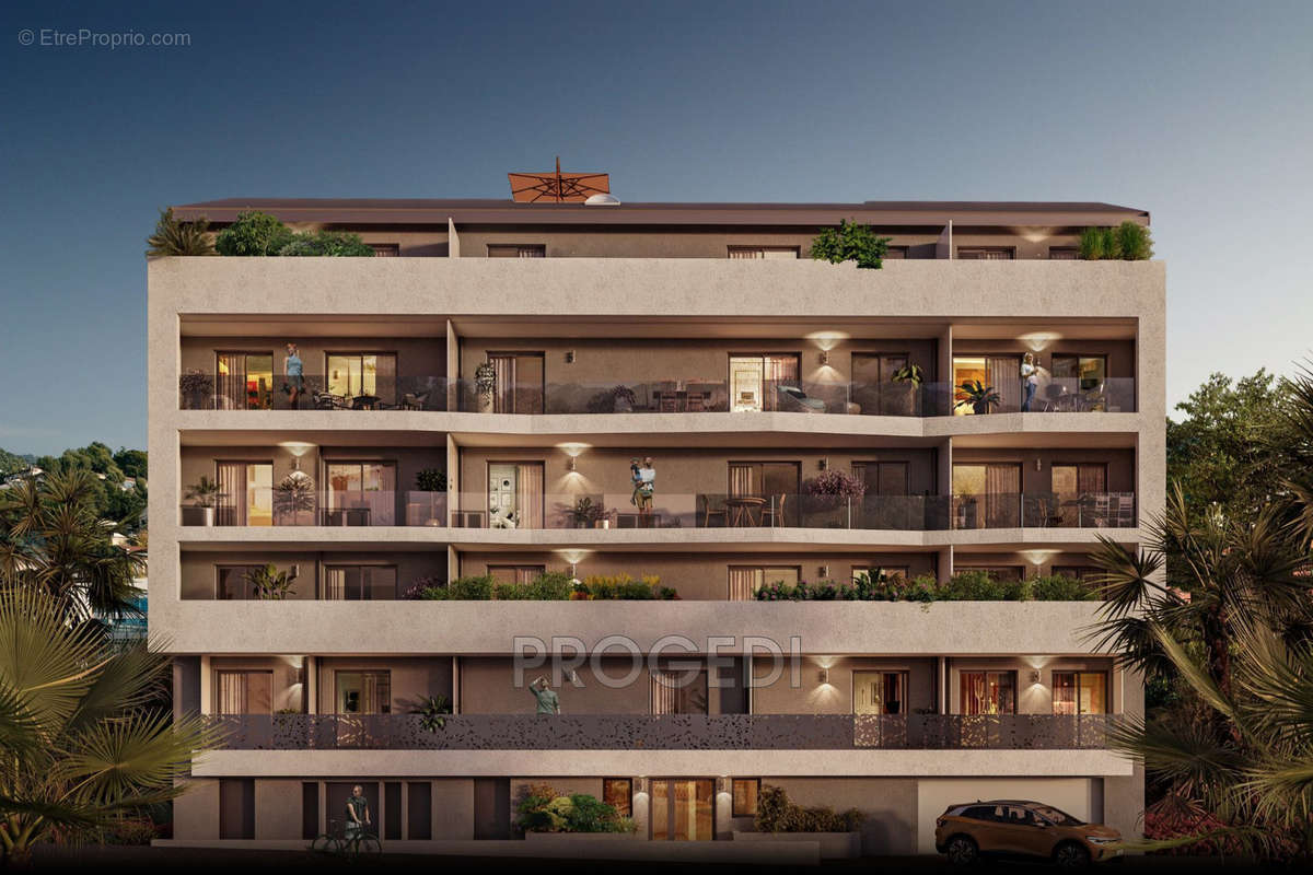 Appartement à ROQUEBRUNE-CAP-MARTIN