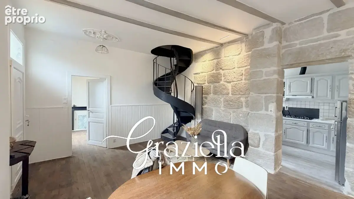 Maison de charme en pierre avec jardin et patio - photo 7