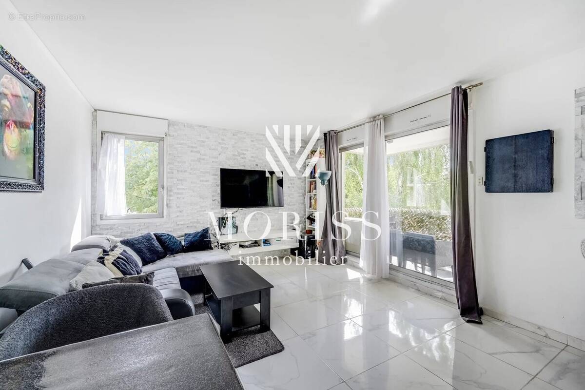 Appartement à NOGENT-SUR-MARNE