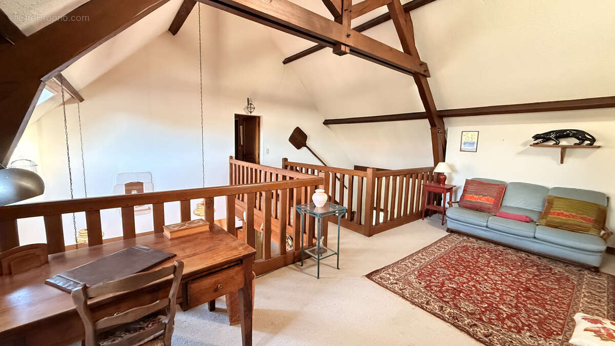 Maison à SAINT-CYR-EN-VAL