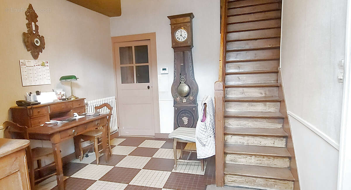 Appartement à CORMERY