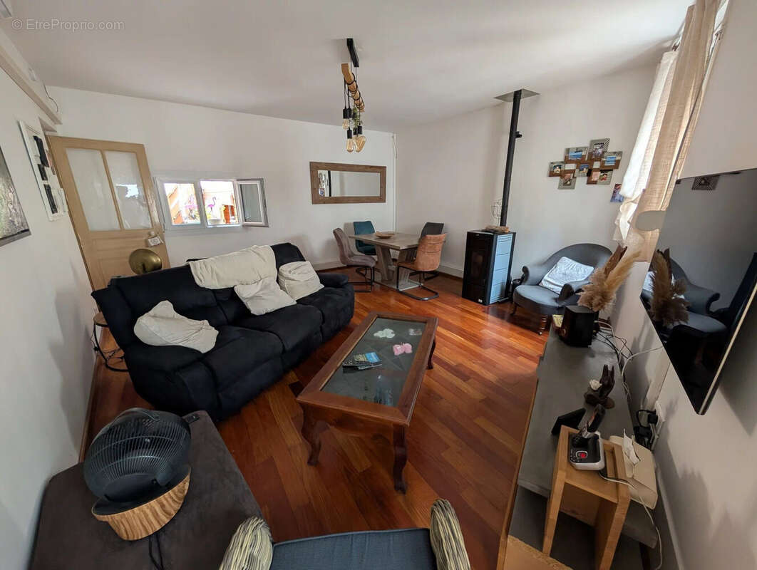 Salon - Maison à VIAS