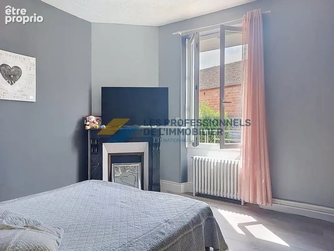 Jolie meulière au coeur de Montargis / sans travaux - photo 9