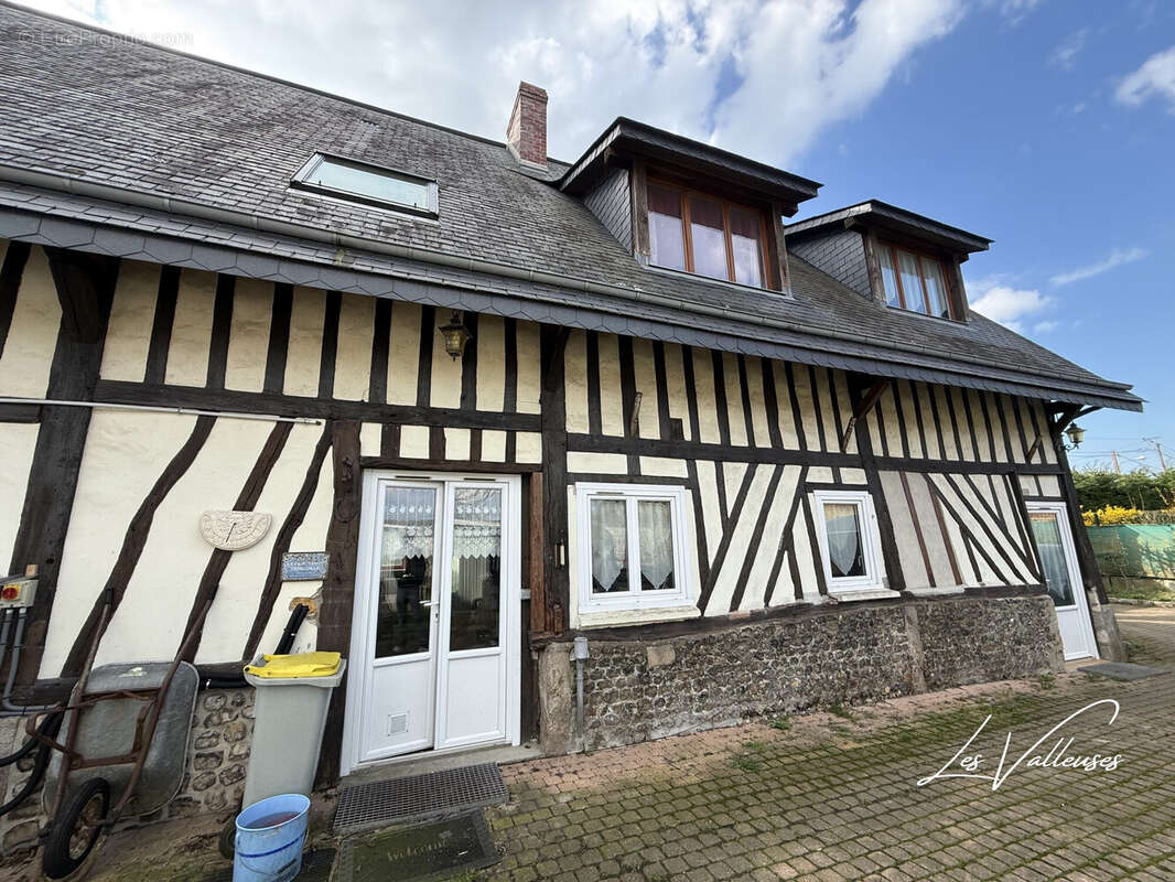 Maison 169 m² à Greges  - photo 5