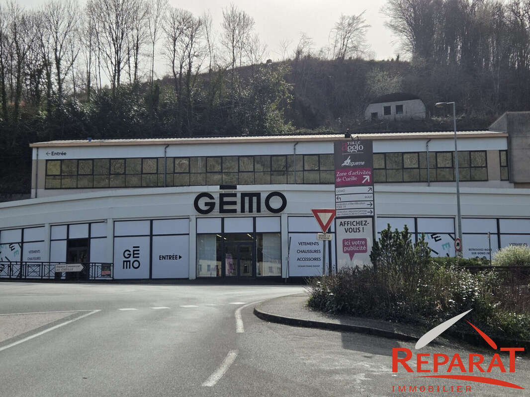 Commerce à SAINT-BONNET-AVALOUZE