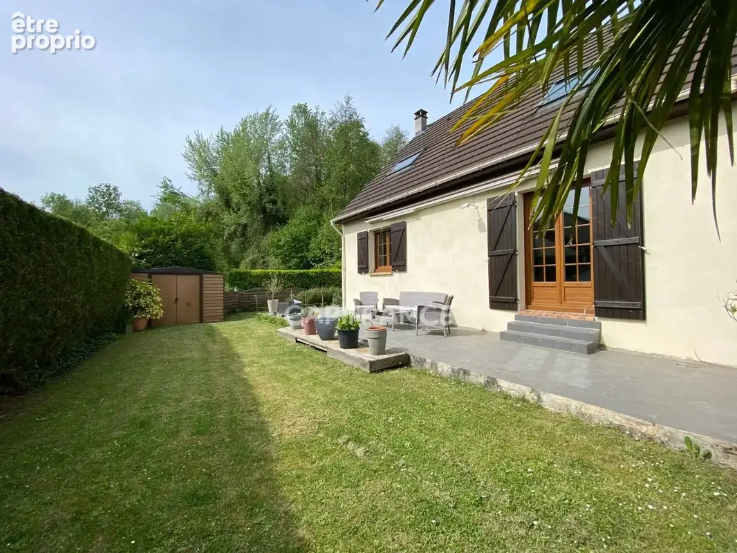 Maison familiale lumineuse, jardin arboré, calme et nature à deux pas à Fosses (95) - photo 14