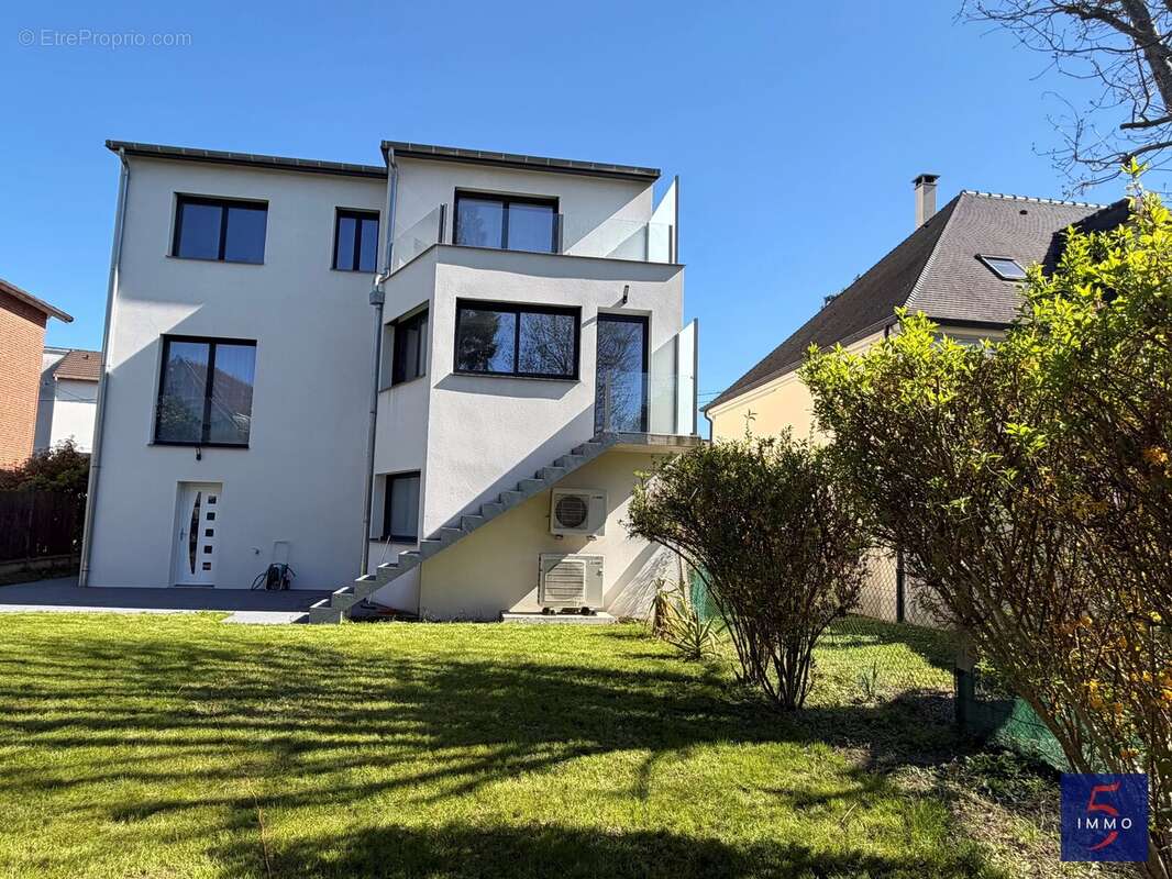 Maison à GOURNAY-SUR-MARNE