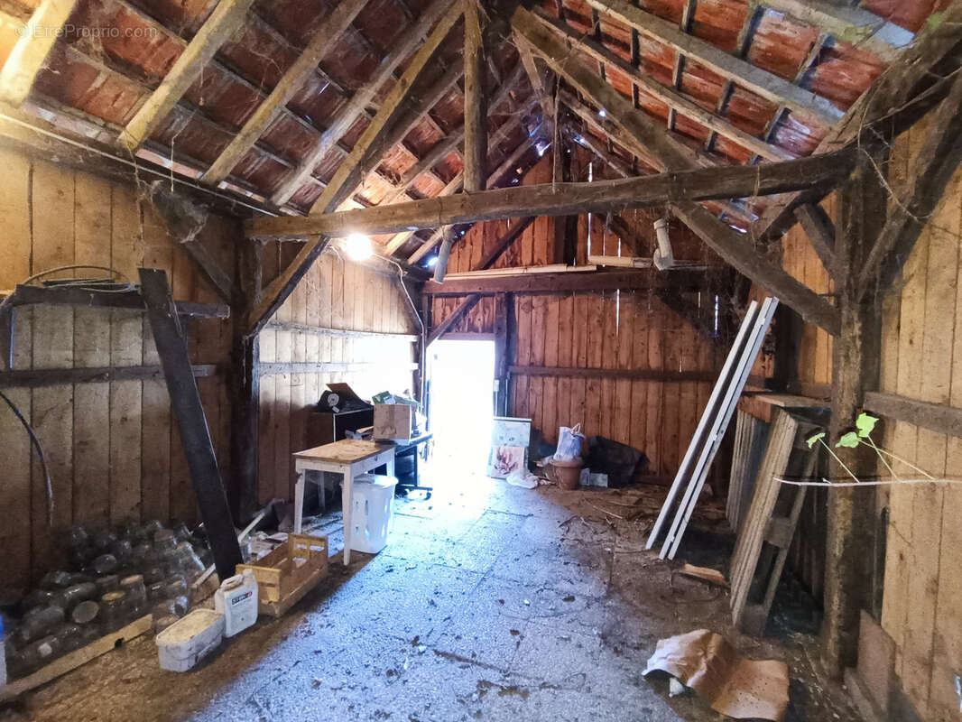 Maison à JUSSY-LE-CHAUDRIER