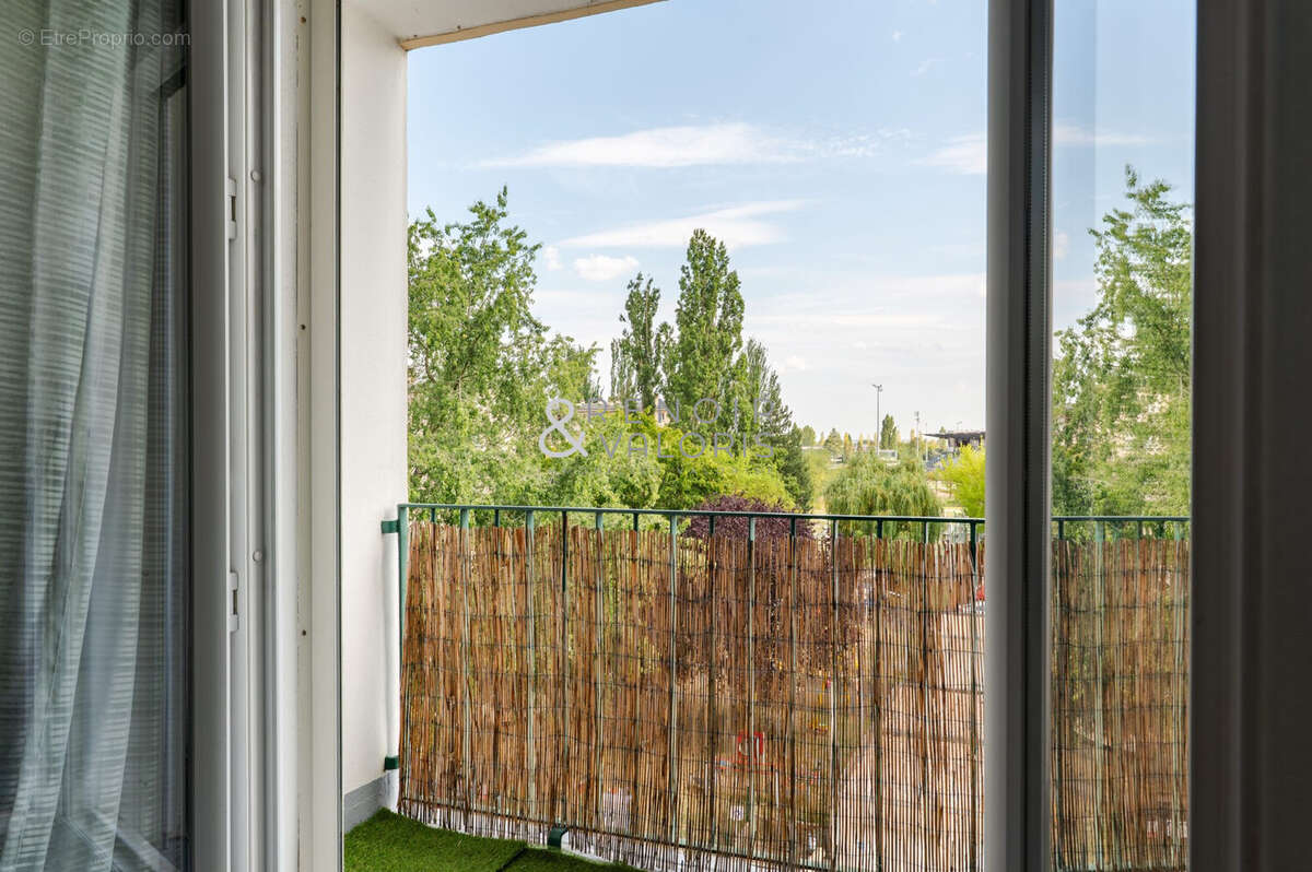 Appartement 85 m² à Saint-Max  - photo 6