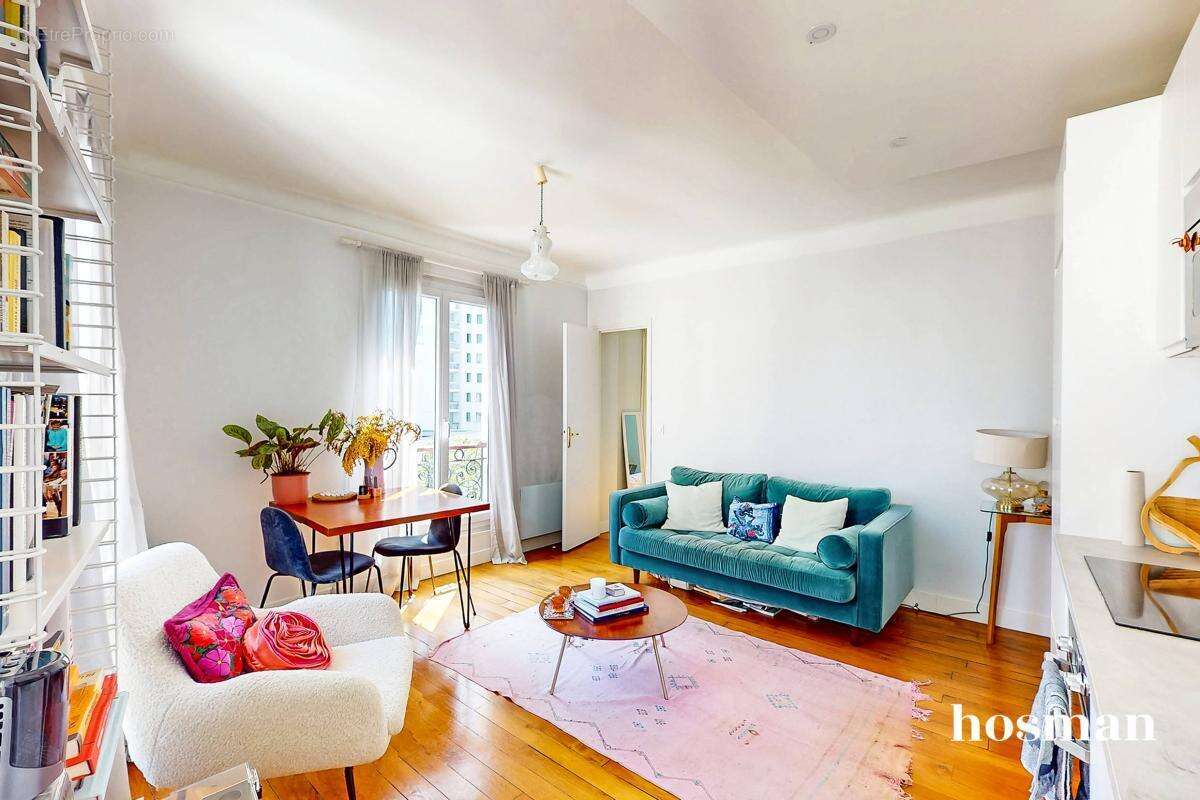 Appartement à PARIS-19E