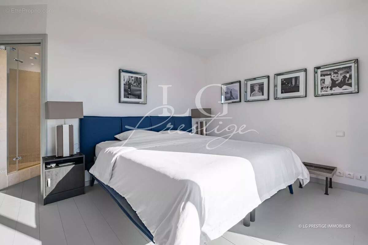 Maison à MANDELIEU-LA-NAPOULE