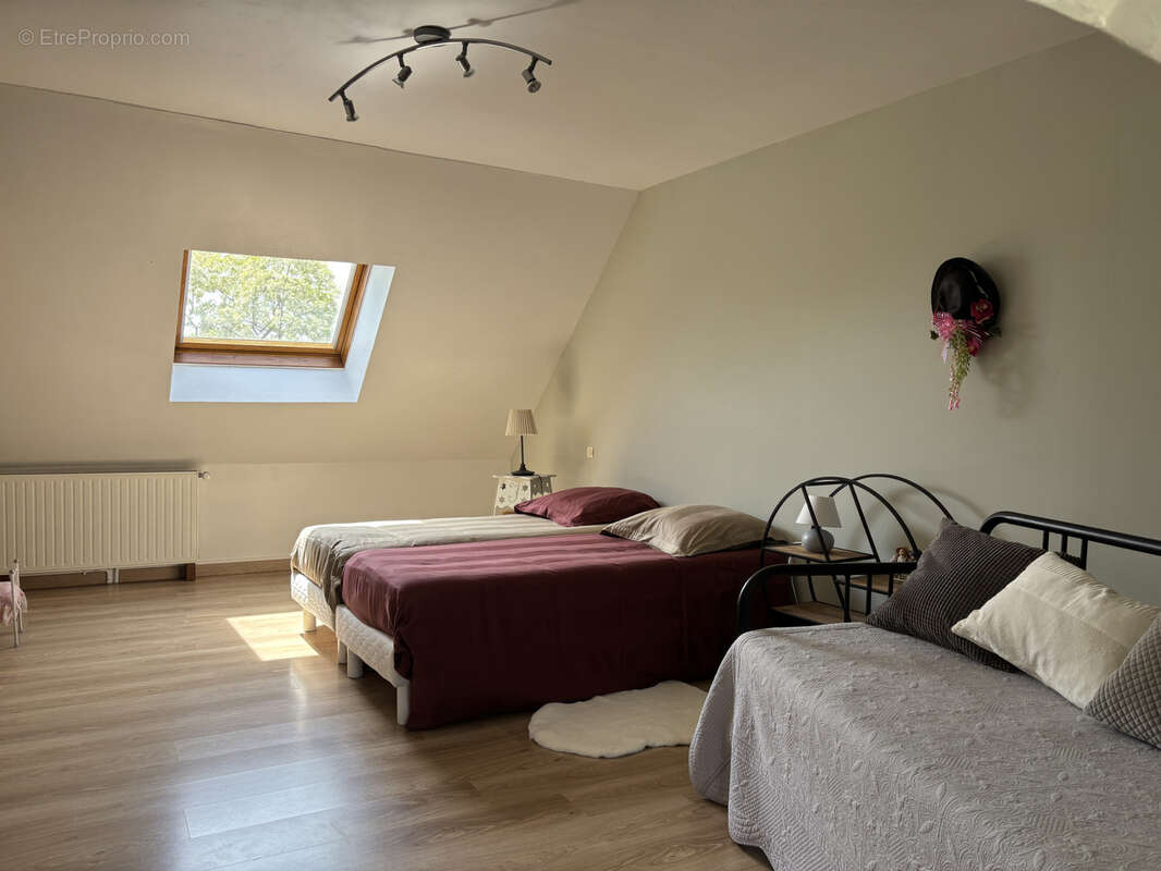 Maison à LE PIN-LA-GARENNE