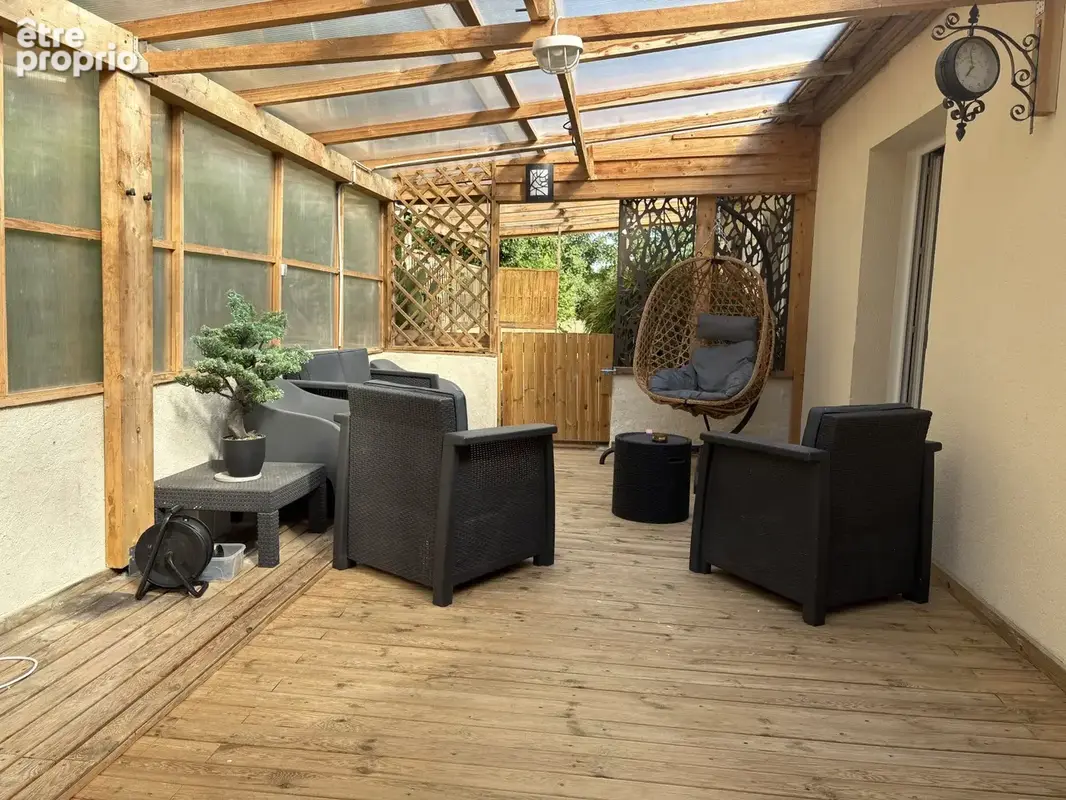 Maison 137 m² à Saint-Martin-Le-Beau  - photo 9
