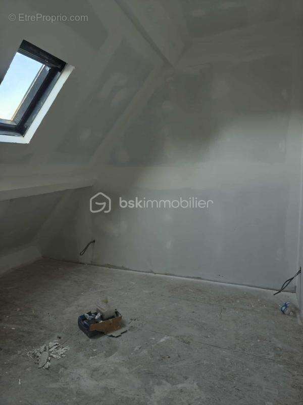 Maison à COUPTRAIN