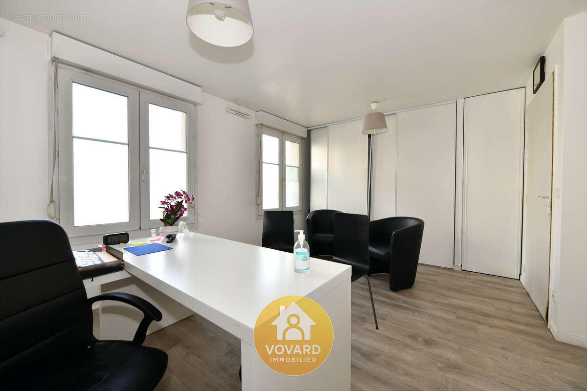 Commerce à SAINT-BRICE-SOUS-FORET