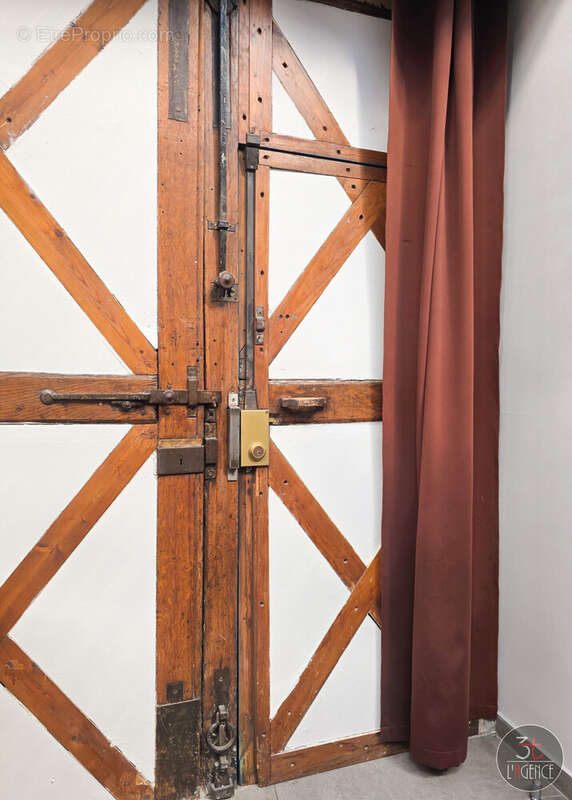 Appartement à FONTENAY-SOUS-BOIS