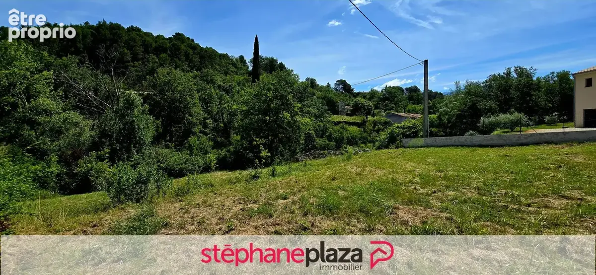 Photo Terrain à Vaison-La-Romaine au prix de 125 000€