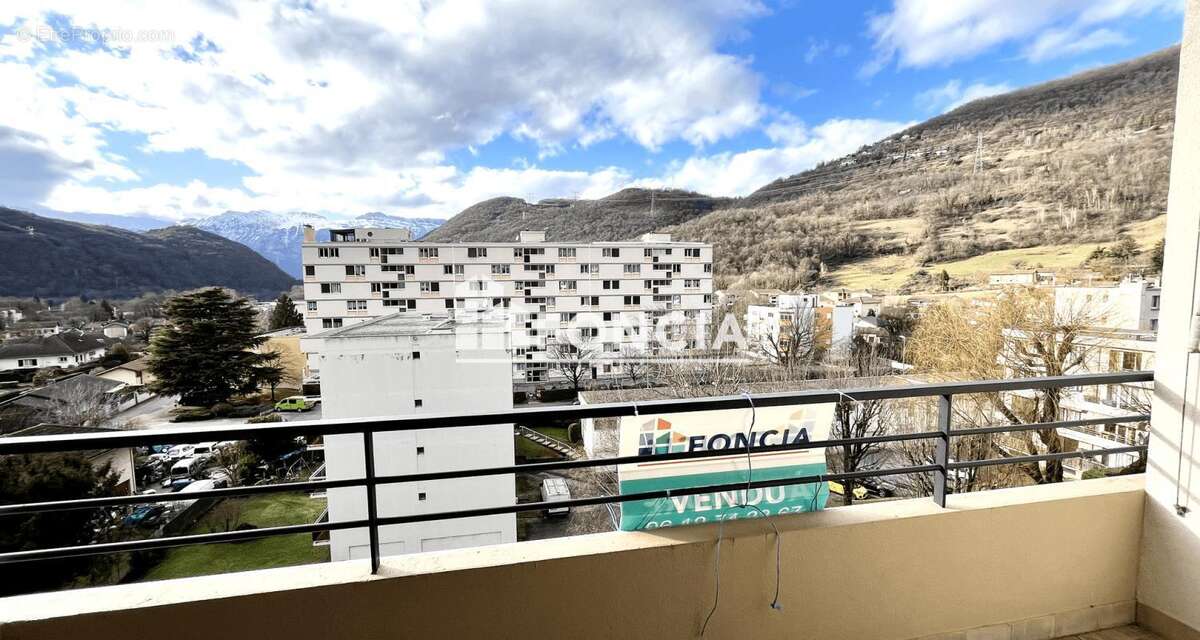 Appartement à VIZILLE