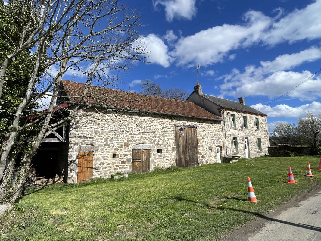 Maison à MARCILLAT-EN-COMBRAILLE