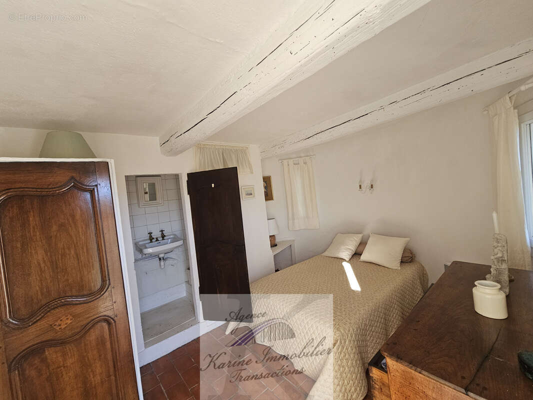 Maison à PLAN-DE-LA-TOUR