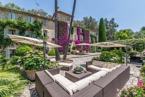 Maison à GRASSE
