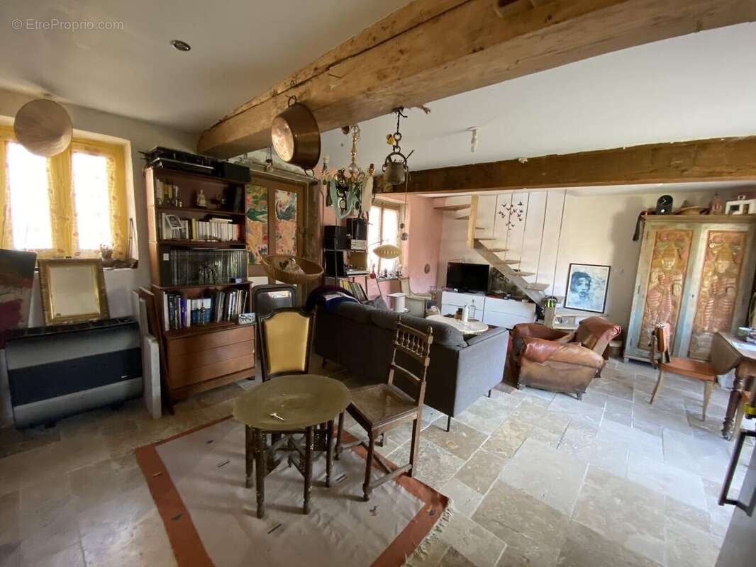Photo 4 - Maison à GUEREINS