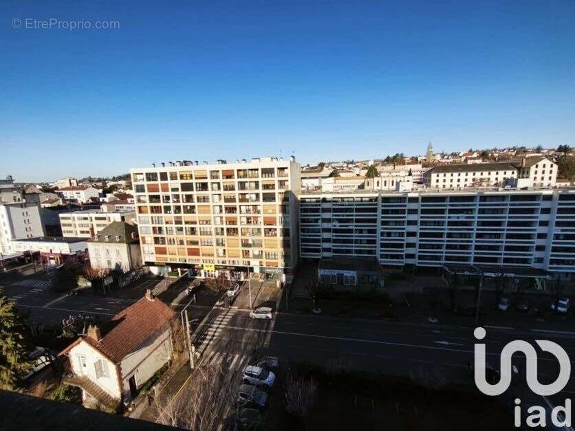 Photo 8 - Appartement à AURILLAC