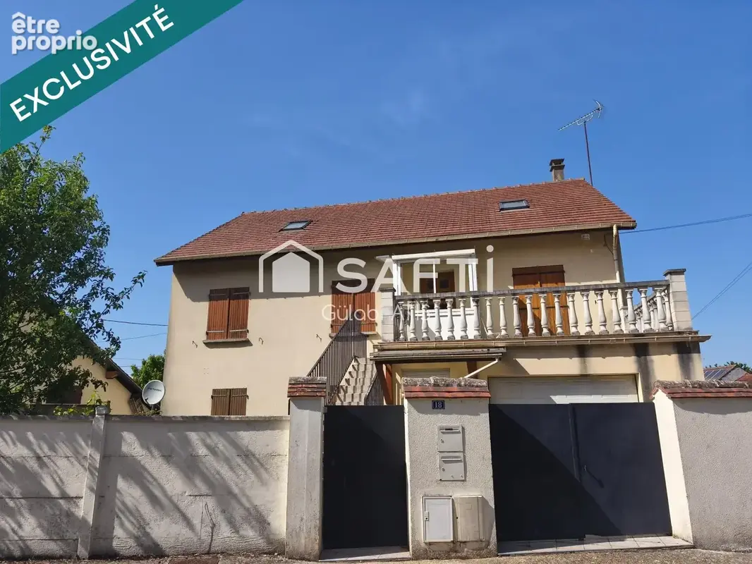 Photo 1 - Maison à VARENNES-SUR-SEINE