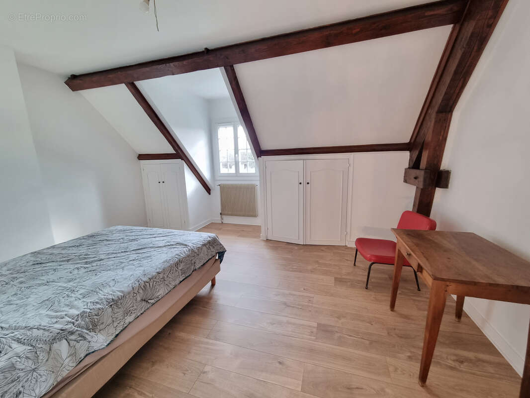 Maison à ROUSSILLON