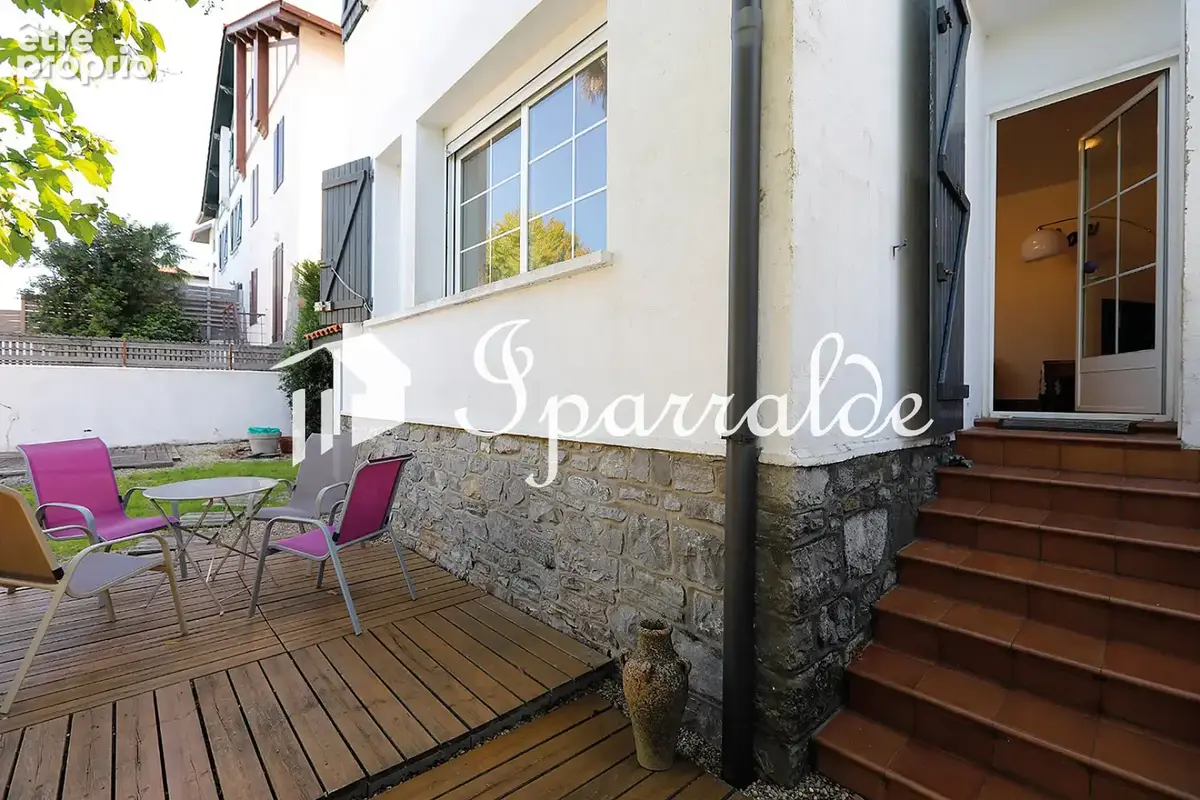 CENTRE-VILLE   T3 72 m2 avec terrasse, jardin et caves - photo 20
