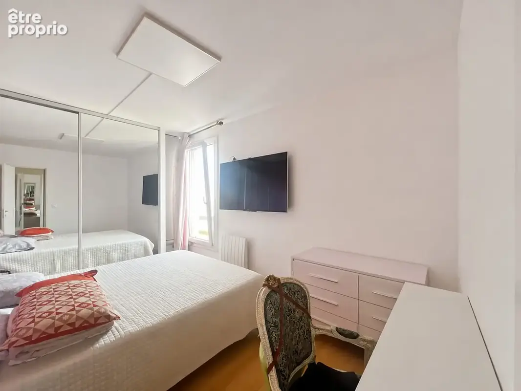 Appartement 4 pièces 85 m² à vendre à Asnieres-Sur-Seine (92600) - photo 8