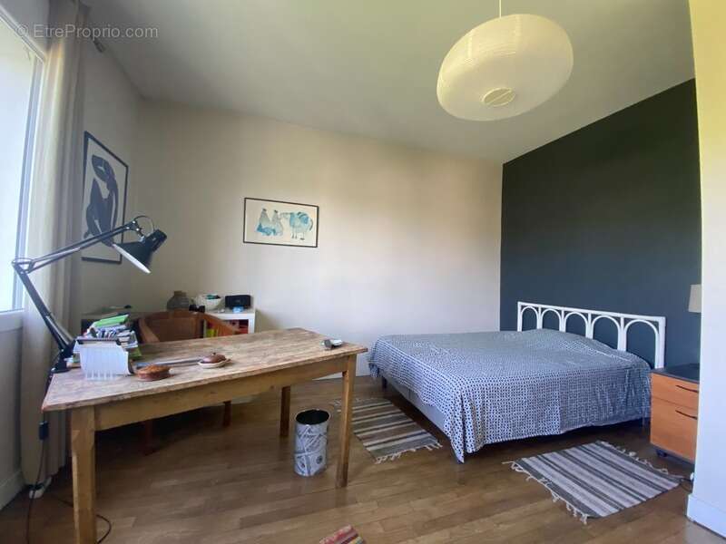 Appartement à SAINT-CYR-SUR-LOIRE